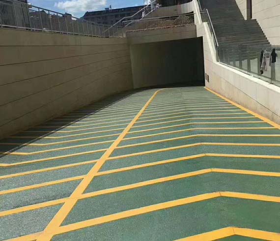 停車場交通設施